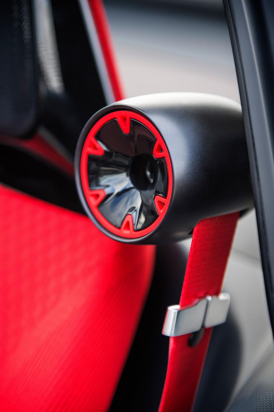  Opel GT Concept 2016 года  (фото 28 из 35)
